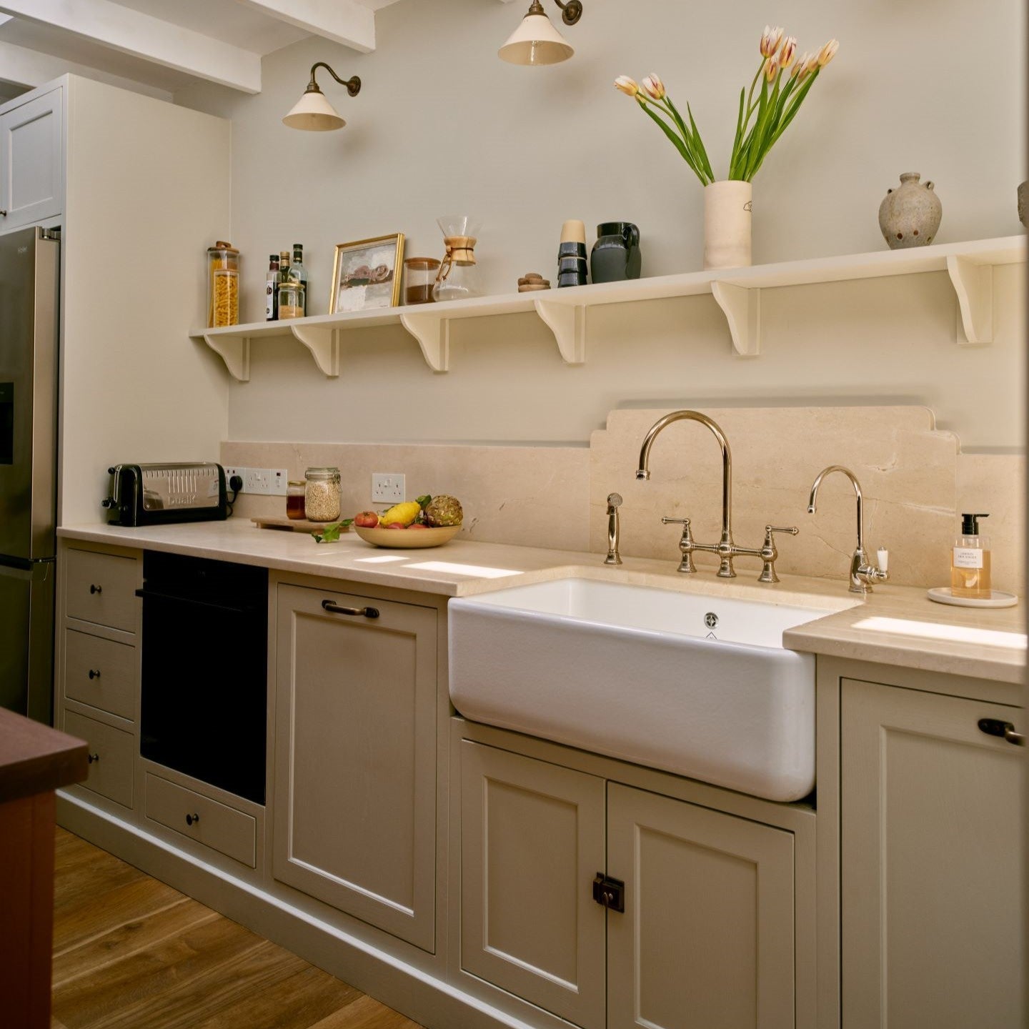 Design Choices: In Frame vs Frameless Kitchens - Which is for you? - Foxstow