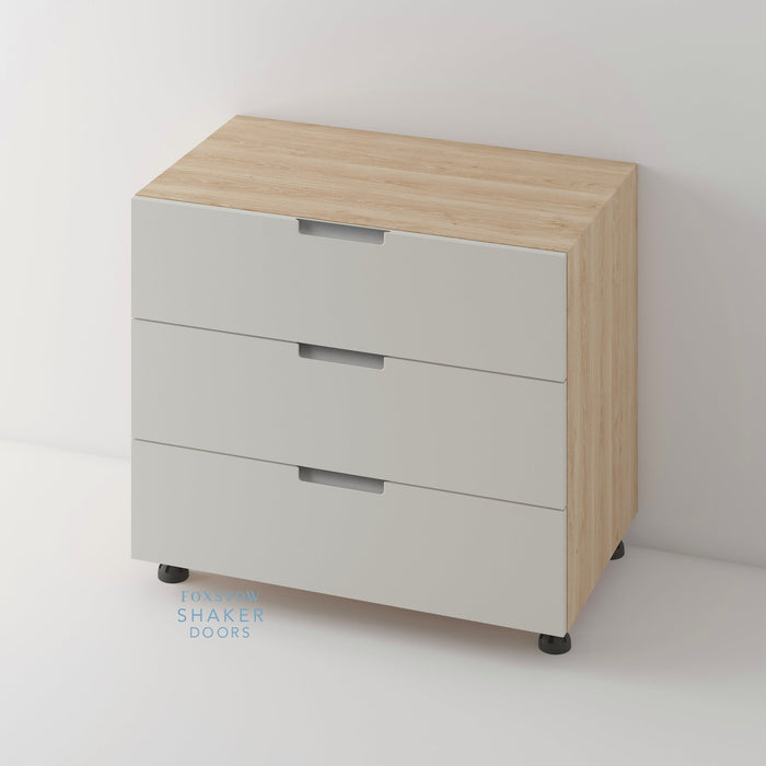 Painted, Stop J Groove Stainless Steel Insert Kitchen Door and Roble Oak Cabinet