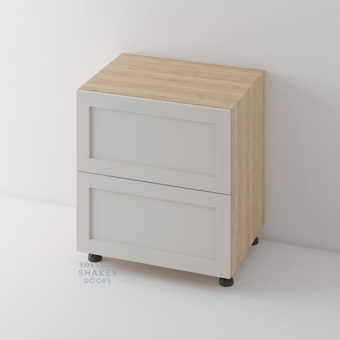 Painted, Shaker Kitchen Door and Hickory Cabinet
