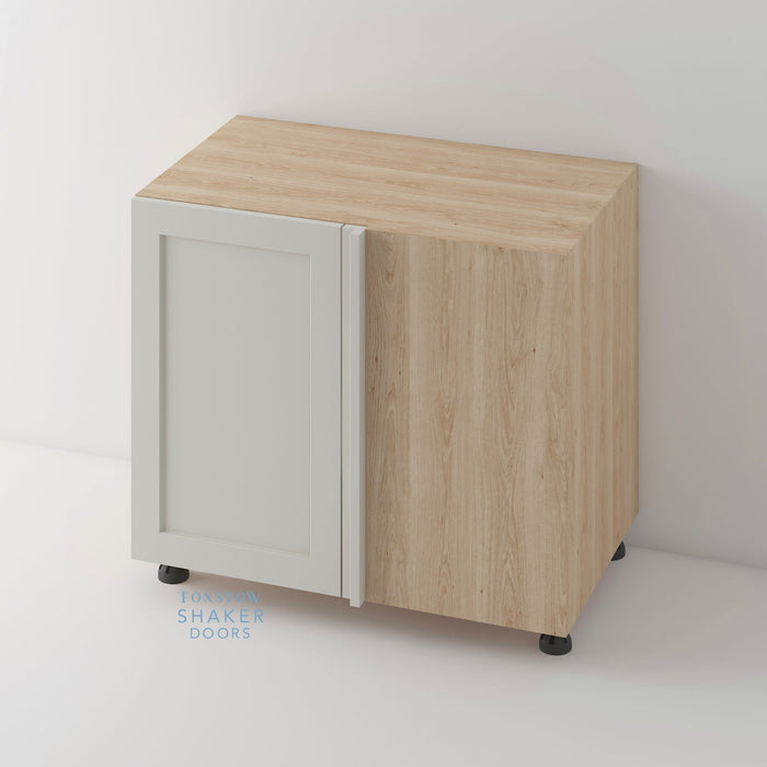 Painted, Shaker Kitchen Door and Hickory Cabinet