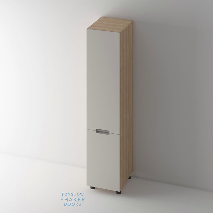 Painted, Stop J Groove Stainless Steel Insert Kitchen Door and Roble Oak Cabinet