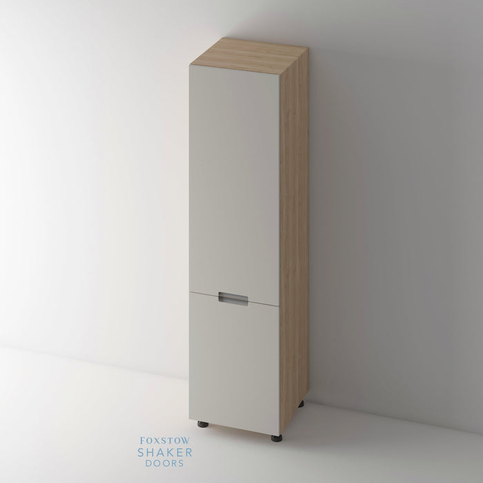 Painted, Stop J Groove Stainless Steel Insert Kitchen Door and Roble Oak Cabinet