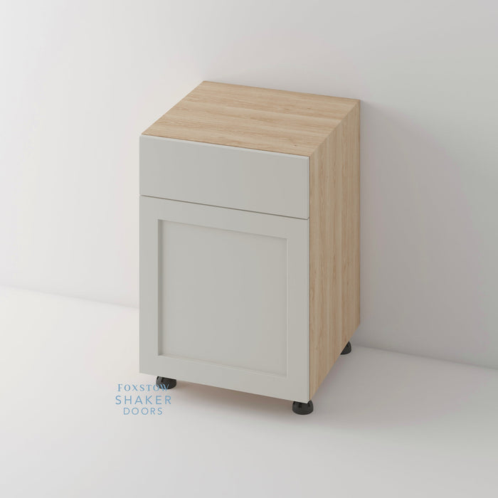 Painted, Shaker Kitchen Door and Hickory Cabinet