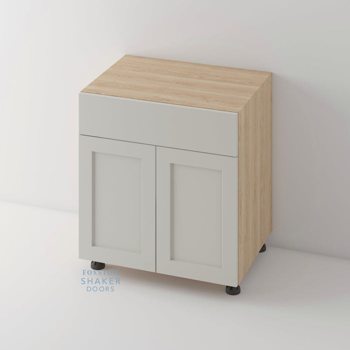 Painted, Shaker Kitchen Door and Hickory Cabinet