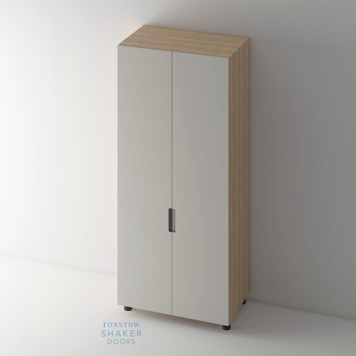 Painted, Stop J Groove Stainless Steel Insert Kitchen Door and Roble Oak Cabinet