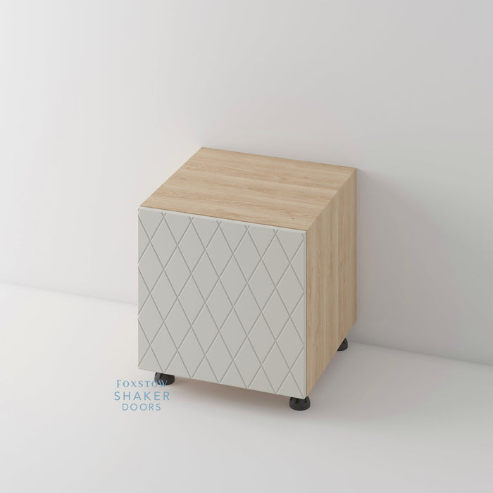 QUINS Pattern Kitchen Door and Siena Cabinet