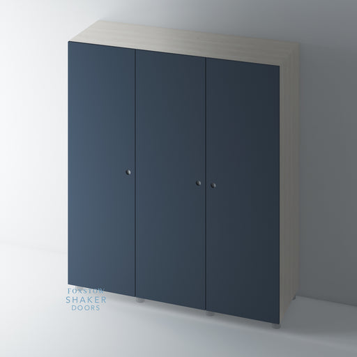 Painted Flat Panel Disc Handle Wardrobe Door 