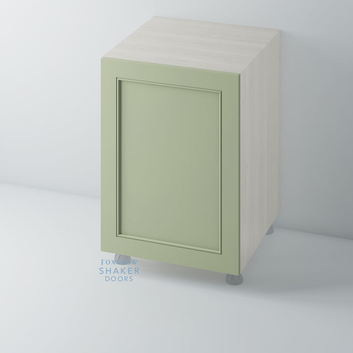 Painted Shaker Kitchen Door with Staff Bead Mouldings for IKEA METOD