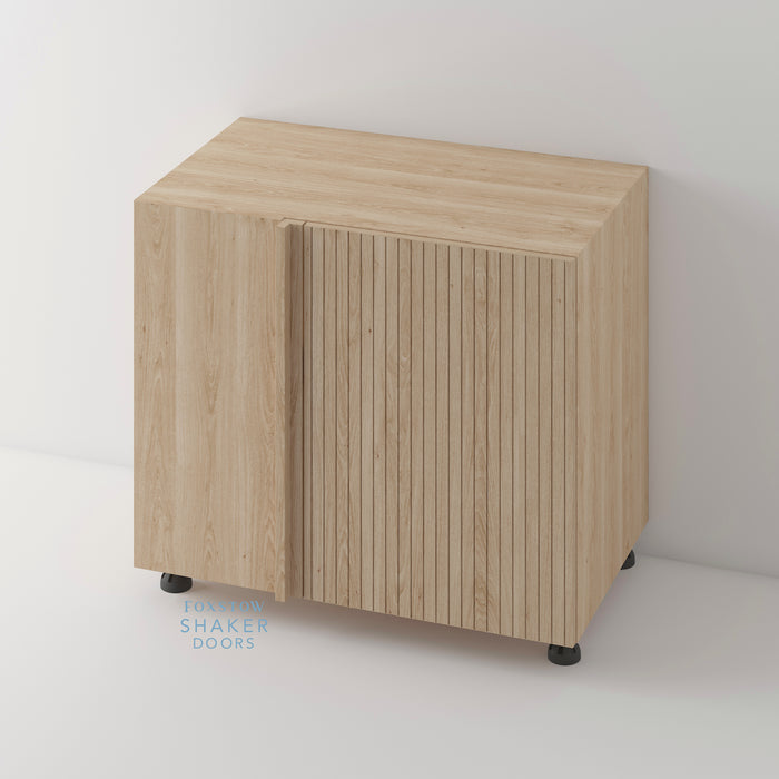 Oak, Flat Grooved Panel Kitchen Door and Natural Oak Cabinet