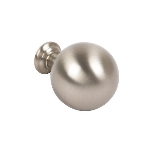 shaker doors knobs brushed chrome